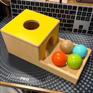 LOVEVERY Colorful Wooden Ball Drop Box (Inspector Play Kit Months 7-8)